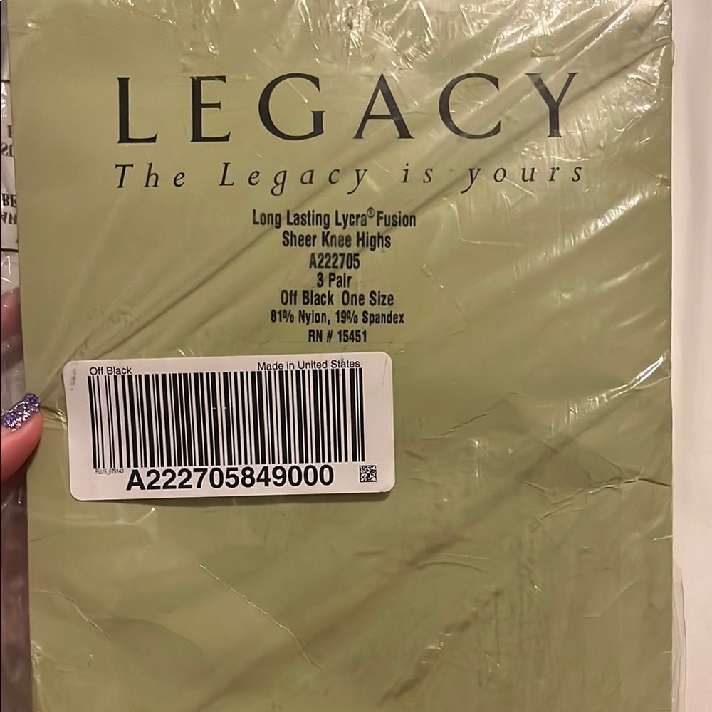 Legacy Sheer Knee Highs in Classic Black